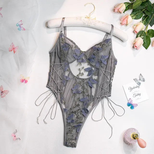 Aurora | Bodysuit med broderad fjäril