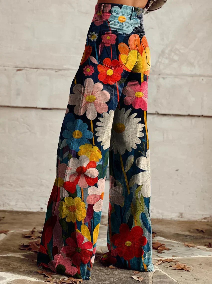 Freja | Vida byxor med blommönster